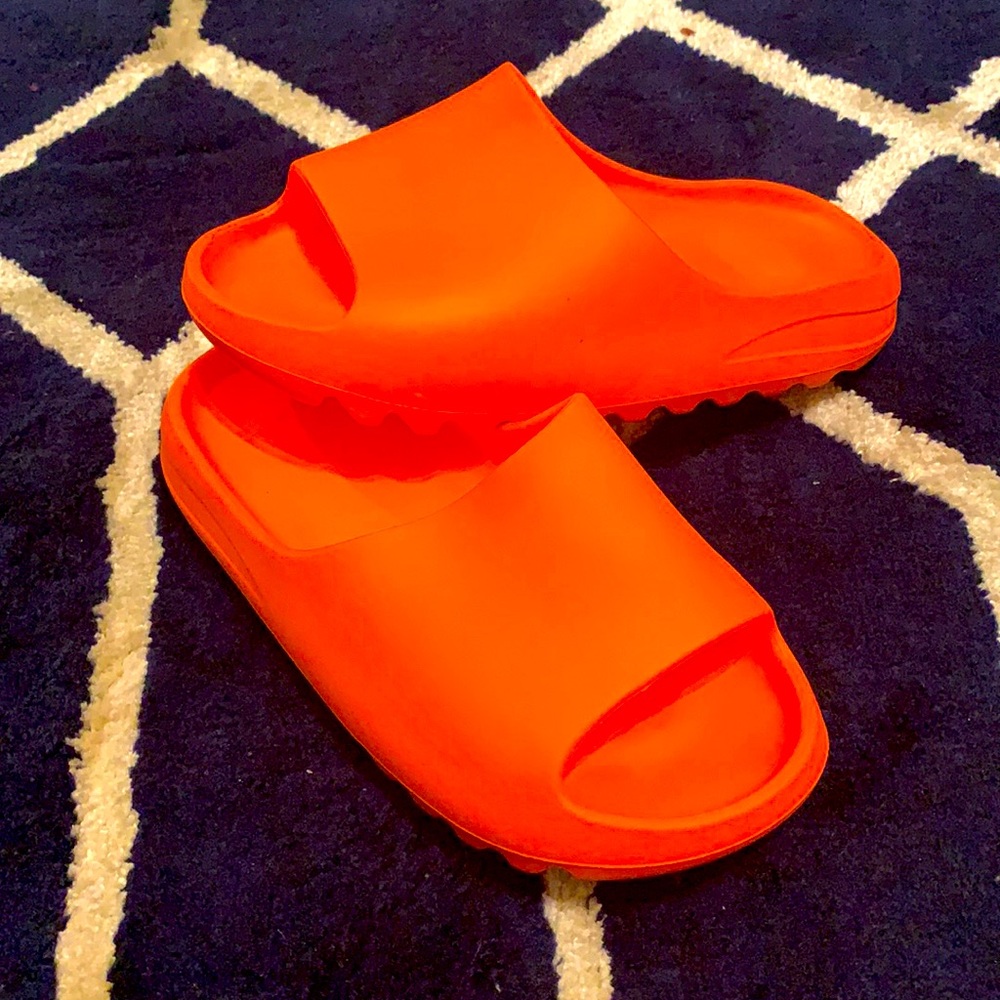 Yeezy Slides